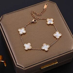 Gold Four Leaf Clover Bracelet Mother of Pearl Luxury